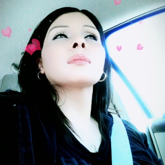 Meet your Posher, Pebbles - Picture 1 of 1